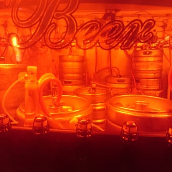 Bier Markt - The Red Room of Beer Brewing Awesomeness - Bars Near Me - Toronto, Ontario