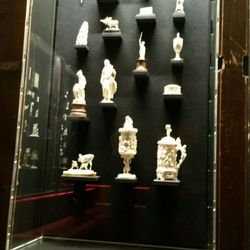 Deutsches Elfenbeinmuseum - Elfenbeinschnitzereien