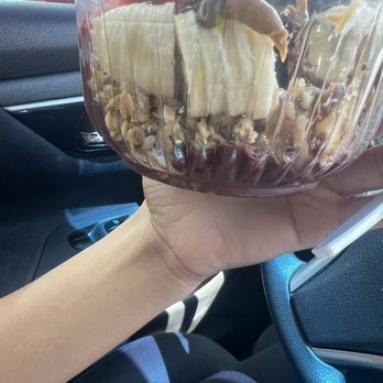 Wonderbowls Frederick MD - Barely any aciá smoothie - Acai Bowls Near Me - Frederick , Maryland