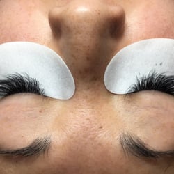 Fab Lash Boutique & Fab Lash Academy - 6D Glam volume fab lash