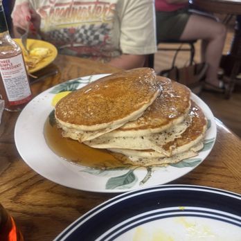 Wagon Wheel Country Cafe - Large pancakes - Cafes Near Me - Springdale, Arkansas Wagon Wheel Country Cafe - Large pancakes - Cafes Near Me - Springdale, Arkansas