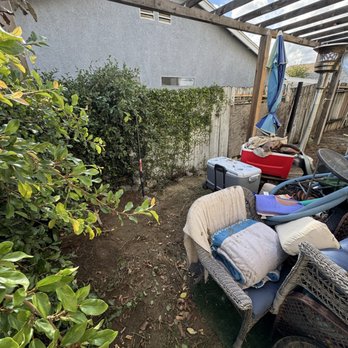 Gettin' Junky Wit It - Side yard after. - Junk Removal & Hauling Near Me Gettin' Junky Wit It - Side yard after. - Junk Removal & Hauling Near Me