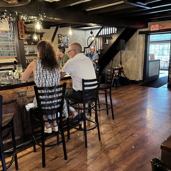 Water Wheel Tavern - Bar area showing entertainment. - American Near Me - Doylestown, Pennsylvania