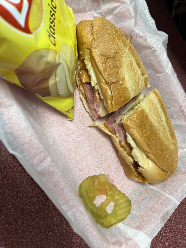 Yoder's Sandwich Shoppe Logo