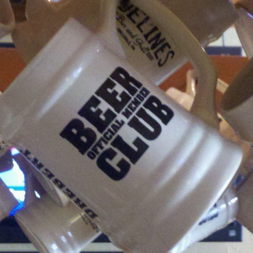 Sidelines Bar & Grill - Dive Bars Near Me - Pittsburgh, Pennsylvania