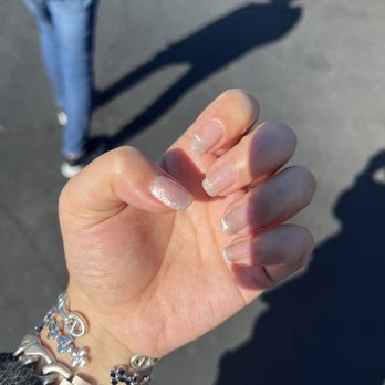 Irvine Nails - Ombré cat eye by Raymond - Nail Salons Near Me - Irvine, California