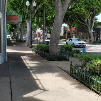Metro By T Mobile - Street view - Mobile Phones Near Me - Whittier, California