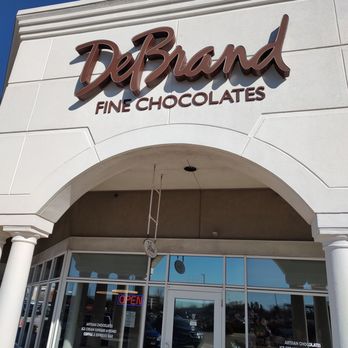DeBrand Fine Chocolates - Storefront - Chocolatiers & Shops Near Me - Indianapolis, Indiana