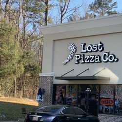 Lost Pizza - Grenada - Front of restaurant