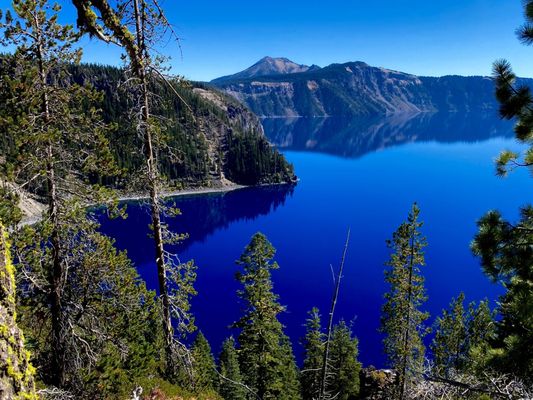Crater Lake by null