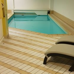 Dom Hotel - Schwimmbad