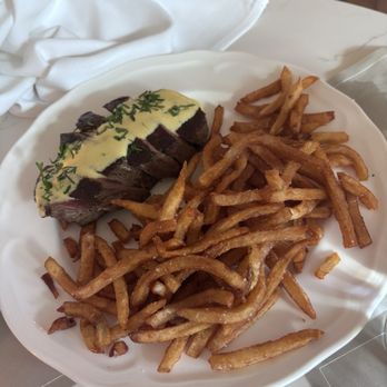 La Cave - steak frites - French Near Me - Charleston, South Carolina La Cave - steak frites - French Near Me - Charleston, South Carolina