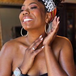 Studio Matthew  - Local Kansas City jazz singer, Eboni Fondren.