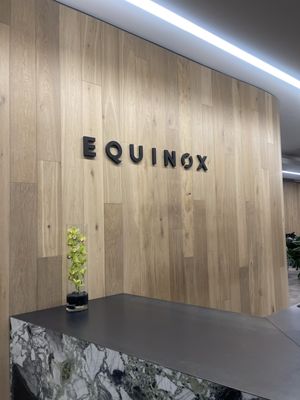 Equinox Anthem Row by null