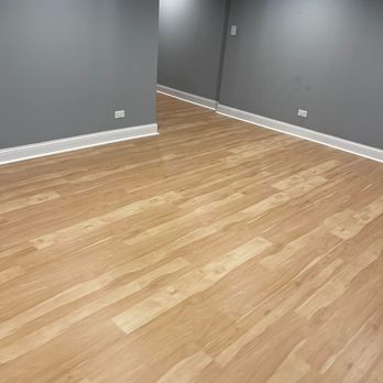 Pepeni Z Installations - Flooring Near Me - Northbrook, Illinois