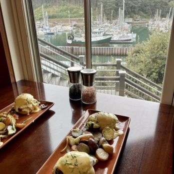 HarborView Bistro & Bar - Breakfast & Brunch Near Me - Fort Bragg, California HarborView Bistro & Bar - Breakfast & Brunch Near Me - Fort Bragg, California