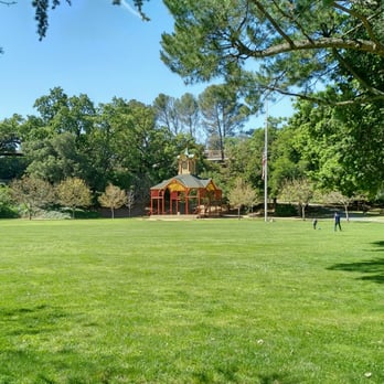 Oak Meadow Park - Playgrounds Near Me - Los Gatos, California Oak Meadow Park - Playgrounds Near Me - Los Gatos, California