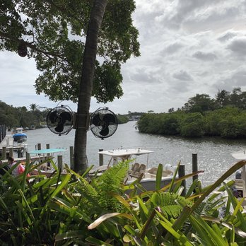 Guanabanas - Patio - Seafood Near Me - Jupiter, Florida