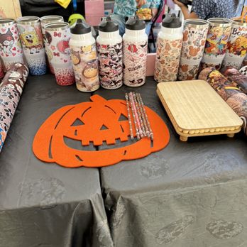 Honolulu Makers Market - Flea Markets Near Me - Honolulu, Hawaii