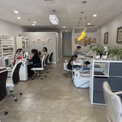 Glow Hair And Nails - Good experience!