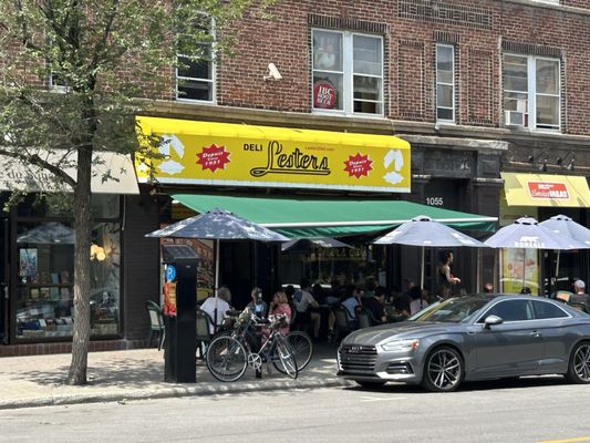 Lester's Deli by null