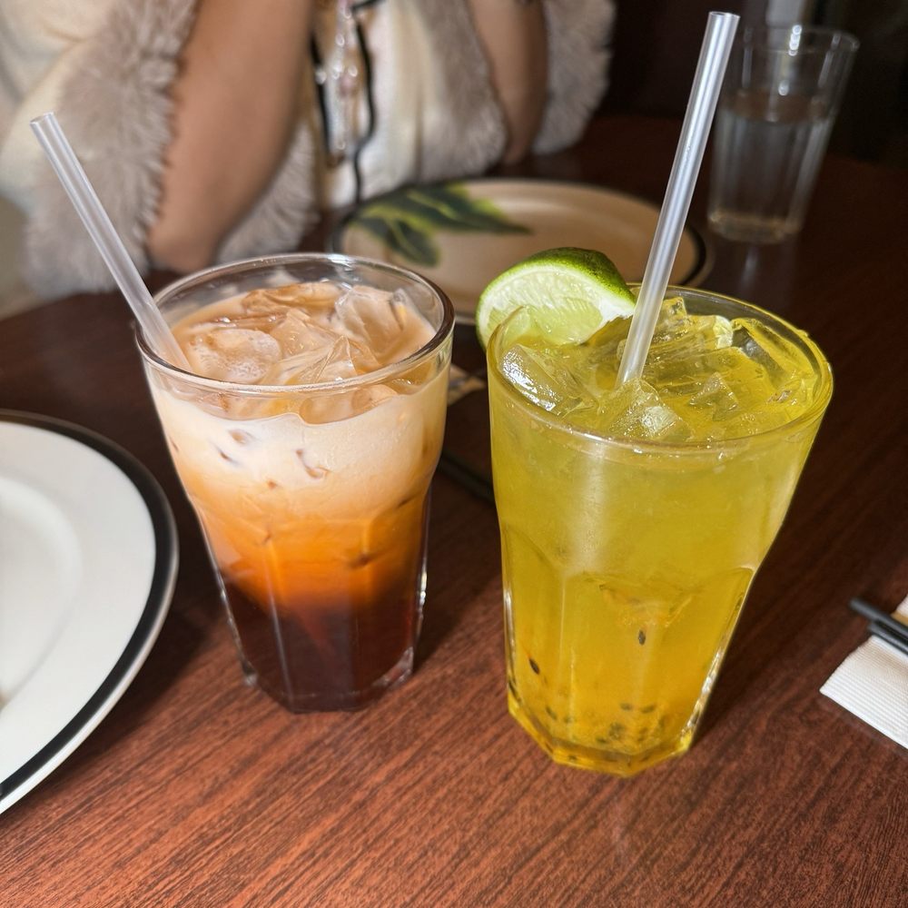 The Lemongrass - Thai iced tea & virgin passion fruit mojito - Vietnamese Near Me - Renton, Washington The Lemongrass - Thai iced tea & virgin passion fruit mojito - Vietnamese Near Me - Renton, Washington