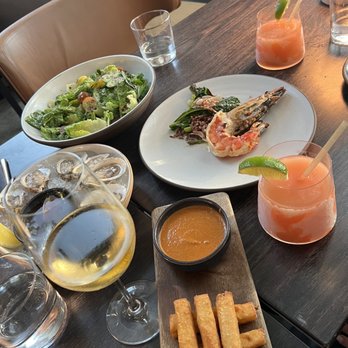 Electric Lemon - Polenta Fries , Prawn , Oysters, Littl little gems  Drink-Paloma (strong) - New American Near Me - New York, New York