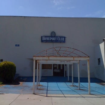 Alameda Naval Air Station - Homeport club (closed 1997) - Landmarks & Historical Buildings Near Me - Alameda, California