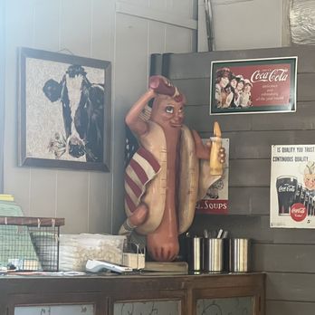 Country Cafe & General Store - Breakfast & Brunch Near Me - Harpers Ferry, West Virginia