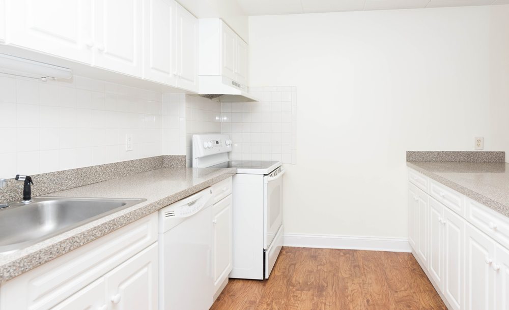 WHITNEY TOWERS APARTMENTS 12 Photos 2405 Whitney Ave, Hamden, Connecticut Apartments