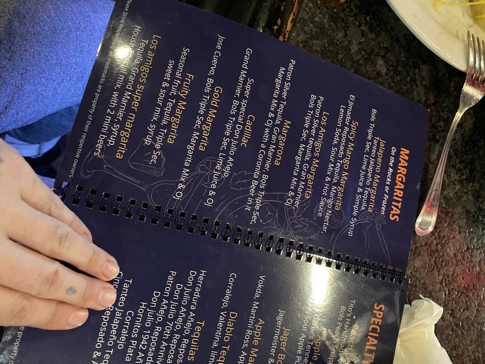 Tipicos Los Amigos