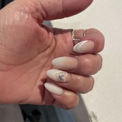 "Best ombré nails" the retired nail technician in my flight had ever seen.