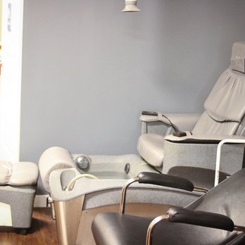 Impressive Salon - Hair Salons Near Me - Asheville, North Carolina