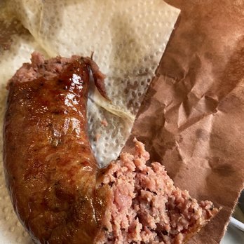 Lockhart Chisholm Trail BBQ - Hot link fine grind - Barbeque Near Me - Lockhart, Texas