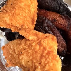 Fried Fish (Filete de Pescado) + Sweet Plantain (Maduros)