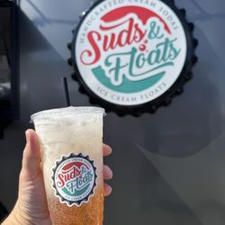 Suds & Floats - Peach O Candy Soda