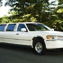 Holiday Limousine