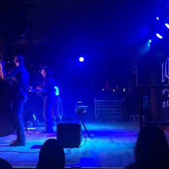 Belly Up Tavern - Amazing band that was incredible live. Great seats! - Bars Near Me - Solana Beach, California
