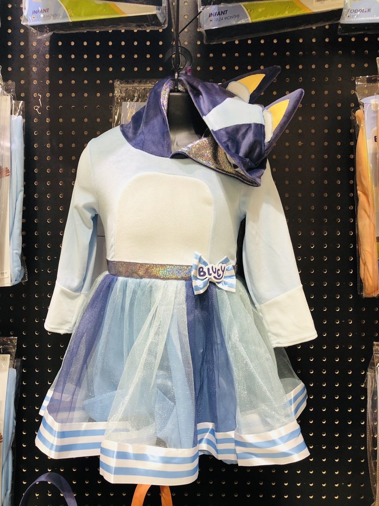 SPIRIT HALLOWEEN STORE Updated September 2024 888 N Johnson Ave, El