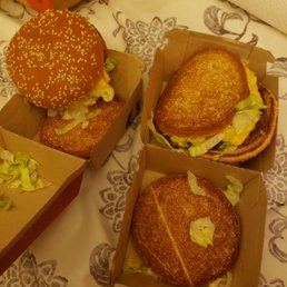 10 min wait in the lot for our big mac's and they didn't put anything on the 2nd half!  Plus they were out of ice cream so no shakes. Lame!