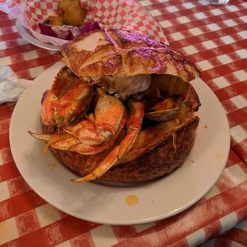 The Crab Pot - Cioppino.. why the bread bowl lol - Seafood Near Me - Seattle, Washington The Crab Pot - Cioppino.. why the bread bowl lol - Seafood Near Me - Seattle, Washington