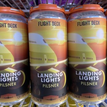 Flight Deck Brewing - Breweries Near Me - Brunswick, Maine