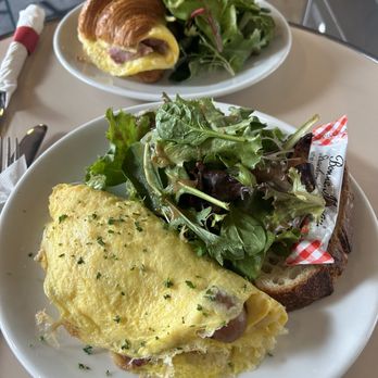 Moulin - Omelet and breakfast sandwich - Cafes Near Me - Laguna Beach, California Moulin - Omelet and breakfast sandwich - Cafes Near Me - Laguna Beach, California