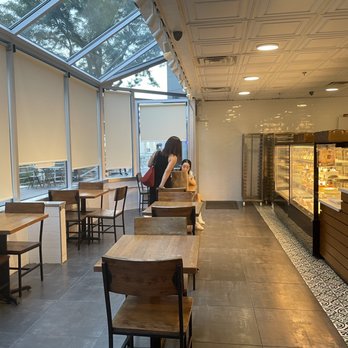 Sunmerry Bakery - Indoors - Bakeries Near Me - Fort Lee, New Jersey