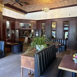 Monticello Coffee House - Fireside room