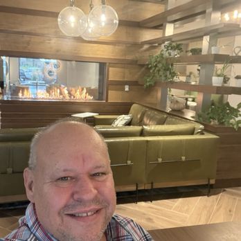 Even Hotel Bozeman - Really nice lobby - Hotels & Travel Near Me - Belgrade, Montana