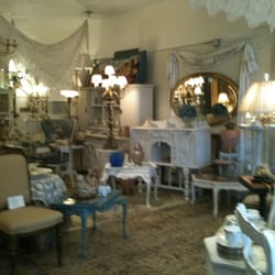 Vintage Designs by Lillie Victoria