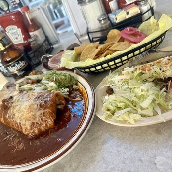 El Rodeo Cafe - good food, malo nino waiter - Mexican Near Me - Palm Desert, California
