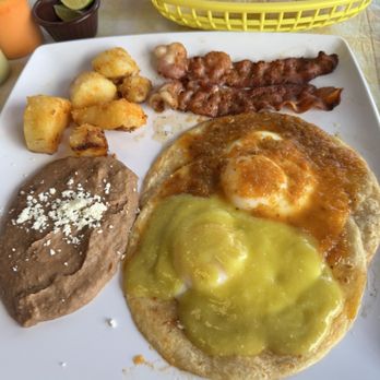 Sierra Madre - Huevos Divorciados - Mexican Near Me - Cypress, Texas