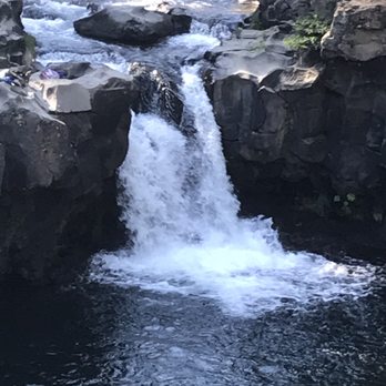 McCloud River - Small but still beautiful - Hiking Near Me - McCloud, California